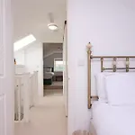Salton Lodge Holiday home *