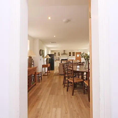 Salton Lodge Spacious Country Stay * Salton