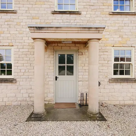 Salton Lodge Spacious Country Stay Hébergement de vacances