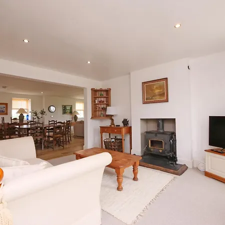 Salton Lodge בית נופש *