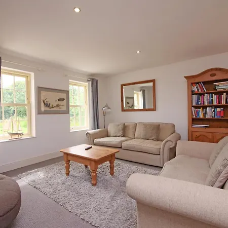 בית נופש Salton Lodge *