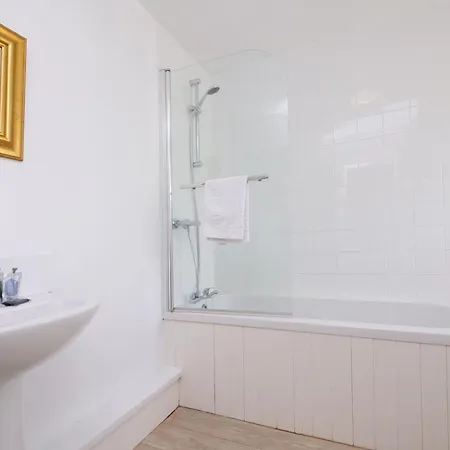 בית נופש Salton Lodge